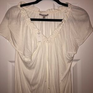 GAP small white blouse. New with tag.